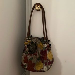 2 strap shoulder purse